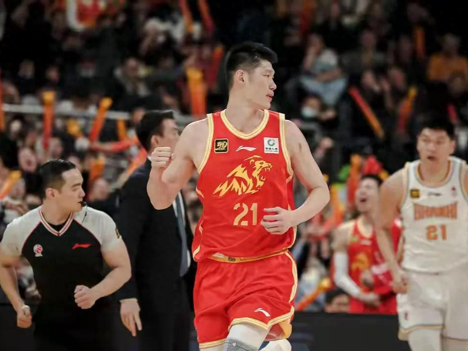 -包含广厦队关键球员复出，备战决胜一战的词条