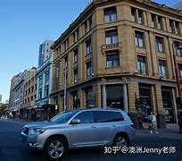 巴特罗夫大四喜，赫塔士克兰大胜